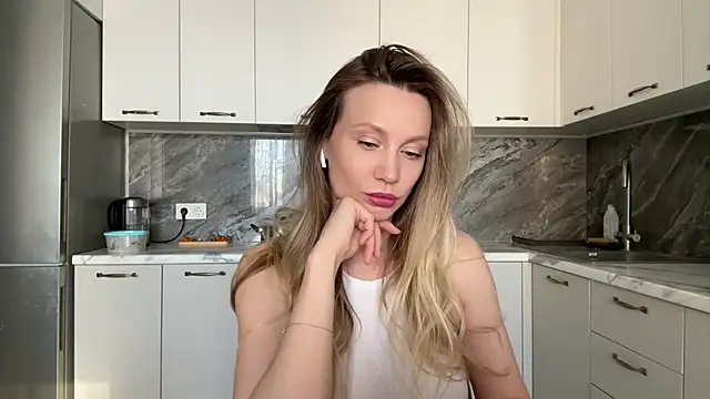 Alice Wonders online show from February 20, 2025, 9:33 am