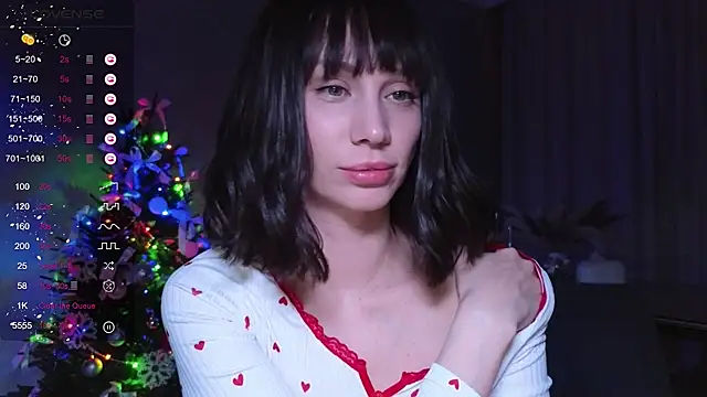 Alice Wonders online show from December 21, 2025, 6:59 pm