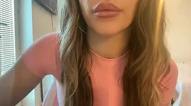 Lillymariee online show from January 15, 2025, 2:24 pm