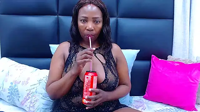 CURVYMATURED42 online show from April 20, 2026, 5:26 pm