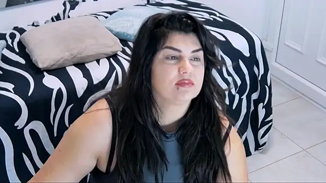 TinaMaay online show from January 30, 2025, 8:22 am