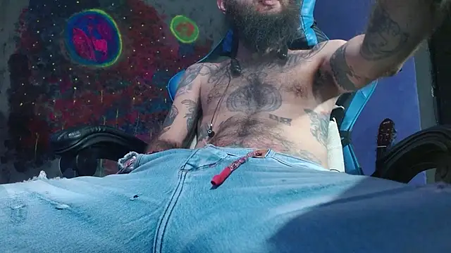 Tatted21xxx online show from January 30, 2025, 1:42 pm