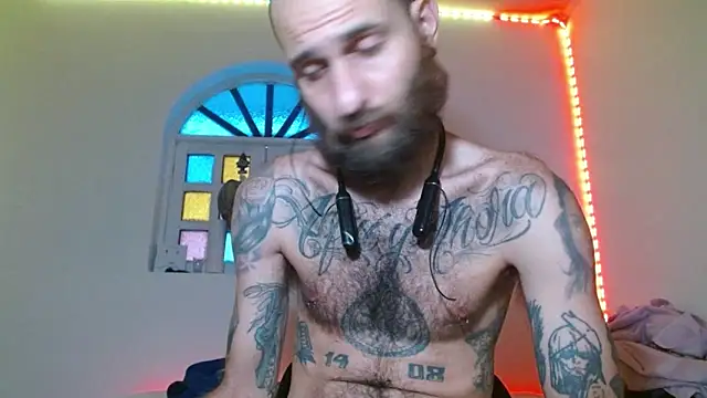 Tatted21xxx online show from September 20, 2025, 9:38 pm