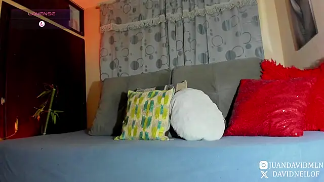 DavidNeill online show from April 21, 2026, 2:12 pm