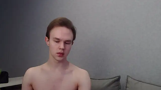 MartinMendez online show from February 25, 2025, 8:58 am