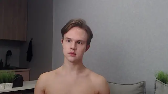 MartinMendez online show from December 21, 2025, 2:46 pm