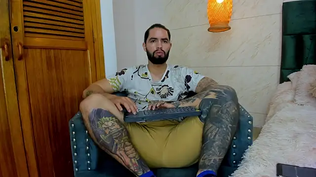 matteosantos online show from February 24, 2025, 12:05 pm