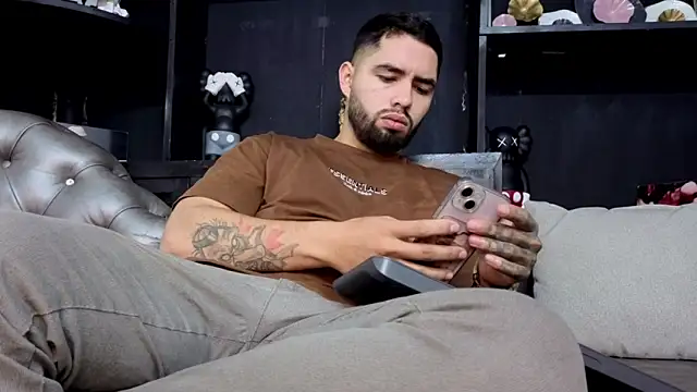 matteosantos online show from February 7, 2026, 11:58 am