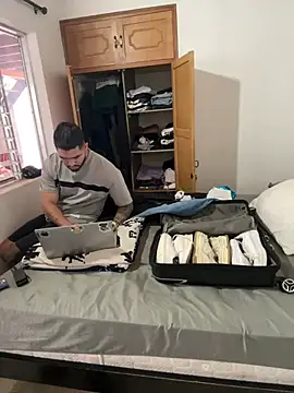 matteosantos online show from February 8, 2026, 4:32 pm