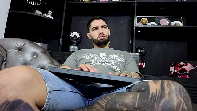 matteosantos online show from February 9, 2026, 12:09 pm