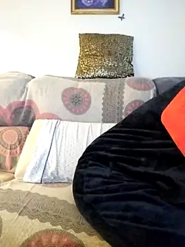 LoGaNfree88 online show from December 7, 2024, 6:26 pm