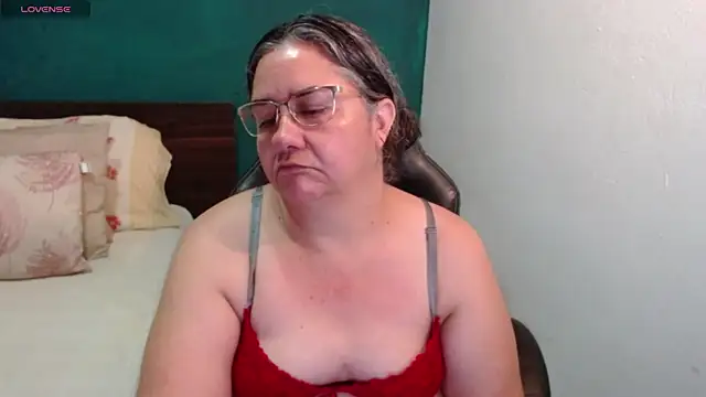 scaelettdubois online show from July 19, 2026, 11:41 pm