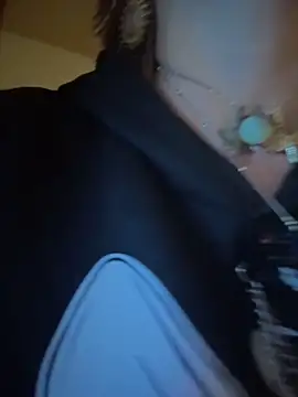 sexymarilyncolombia online show from April 3, 2026, 3:43 pm