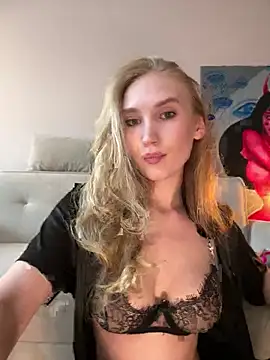 Snapshot of MariaTull chatting on June 29, 2026, 3:23 pm MariaTull online show from June 29, 2026, 3:23 pm