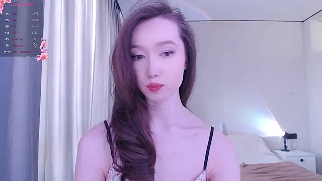  luna 022 online show from January 12, 2025, 6:39 am