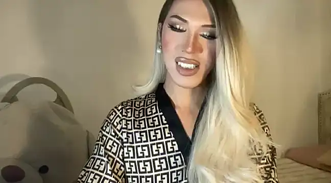 Ts glamxxxx online show from January 31, 2025, 2:26 am