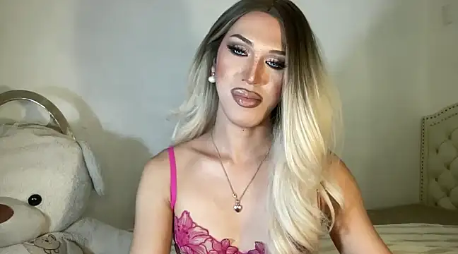 Ts glamxxxx online show from February 7, 2025, 9:37 am