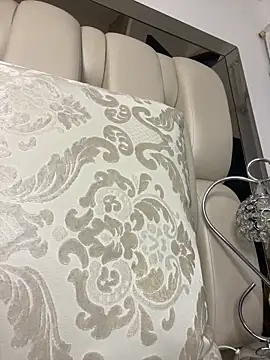 Snapshot of ALISSON_FOXXX1 chatting on March 14, 2025, 10:49 pm ALISSON FOXXX1 online show from March 14, 2025, 10:49 pm