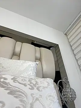 Snapshot of ALISSON_FOXXX1 chatting on November 22, 2025, 4:50 pm ALISSON FOXXX1 online show from November 22, 2025, 4:50 pm