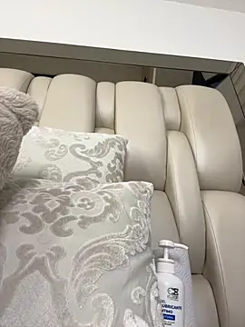 Snapshot of ALISSON_FOXXX1 chatting on November 30, 2025, 12:53 pm ALISSON FOXXX1 online show from November 30, 2025, 12:53 pm