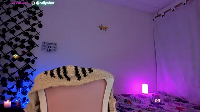 cailynhot online show from November 8, 2025, 3:29 am