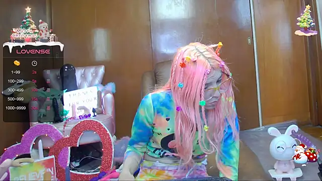 Skinygirl online show from January 9, 2025, 2:54 am