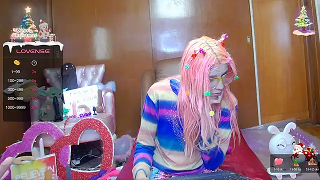 Skinygirl online show from January 9, 2025, 11:45 pm