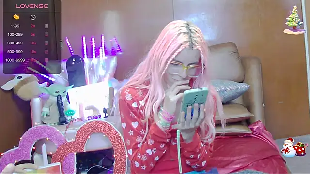 Skinygirl online show from January 25, 2025, 11:11 pm