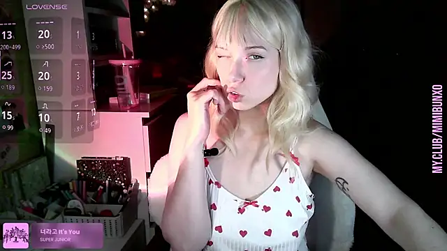 Snapshot of freya_sunny chatting on June 14, 2026, 5:09 am freya sunny online show from June 14, 2026, 5:09 am