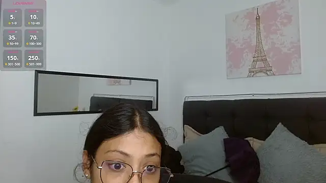 Snapshot of vaness_weet chatting on July 23, 2026, 8:29 pm vaness weet online show from July 23, 2026, 8:29 pm