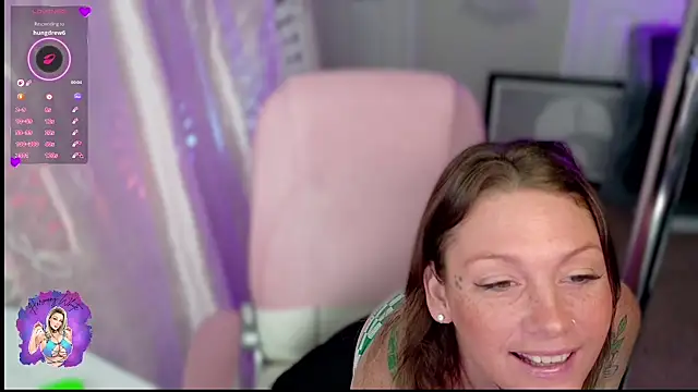 Snapshot of HarmonyWhite chatting on March 30, 2026, 7:15 pm HarmonyWhite online show from March 30, 2026, 7:15 pm