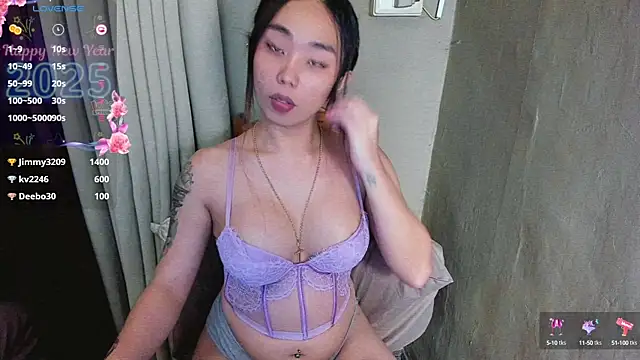 MissAyaCollins online show from January 2, 2025, 8:39 am