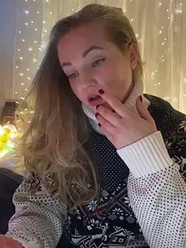 Lady  Maria online show from December 14, 2024, 6:41 pm