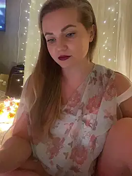 Lady  Maria online show from December 22, 2024, 7:31 pm