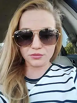 Lady  Maria online show from March 8, 2025, 11:58 am