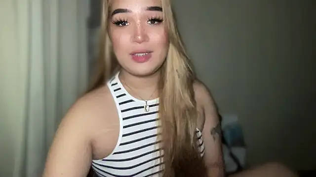 MissCataleyaxxx online show from March 23, 2025, 3:54 am