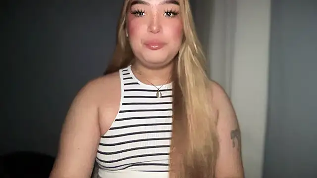 MissCataleyaxxx online show from October 14, 2025, 2:01 am