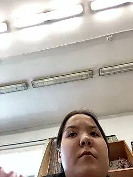 Var Kiss online show from September 12, 2025, 10:48 am