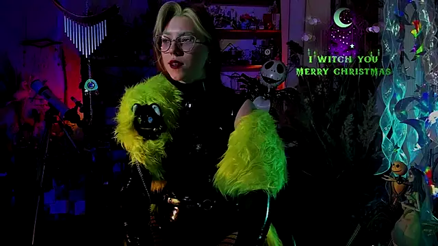 Scarlett Wanner online show from December 21, 2024, 8:00 pm