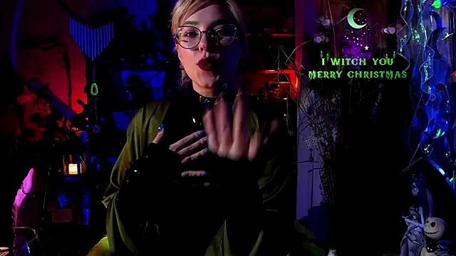 Scarlett Wanner online show from December 28, 2024, 7:43 pm