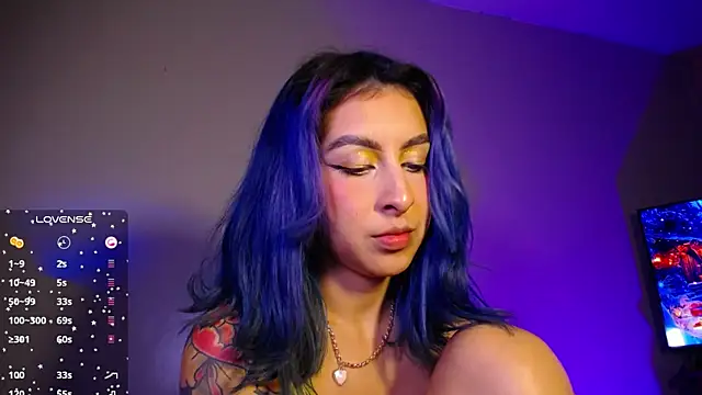 Cinamoonn online show from January 4, 2025, 12:27 am