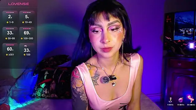 Cinamoonn online show from January 30, 2025, 8:53 pm