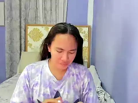 Snapshot of lady_kim_boner chatting on October 12, 2025, 5:50 am lady kim boner online show from October 12, 2025, 5:50 am