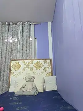 Snapshot of lady_kim_boner chatting on December 17, 2025, 1:55 am lady kim boner online show from December 17, 2025, 1:55 am