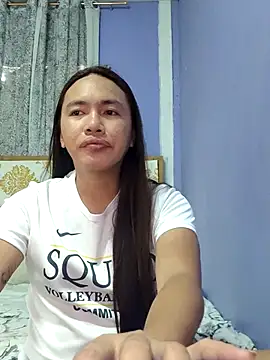 Snapshot of lady_kim_boner chatting on February 9, 2026, 3:21 am lady kim boner online show from February 9, 2026, 3:21 am