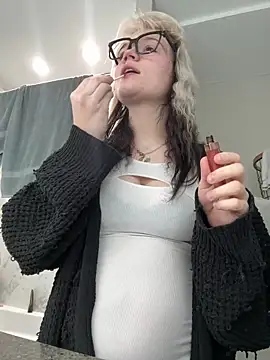 Cutiepiespanks online show from March 27, 2026, 10:42 pm