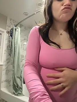 Cutiepiespanks online show from April 21, 2026, 3:46 am