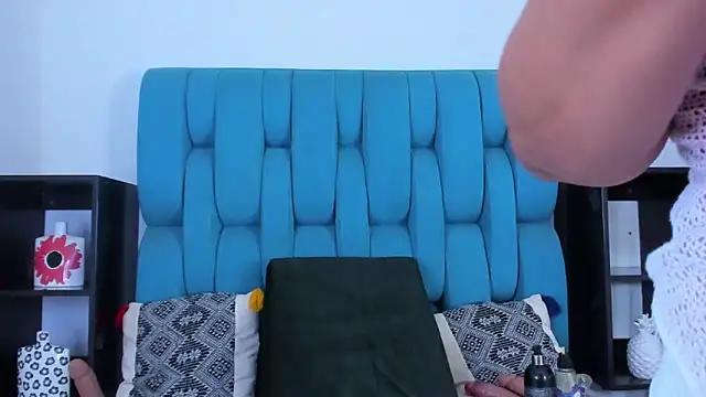 Keira Lennox online show from January 31, 2025, 12:40 pm