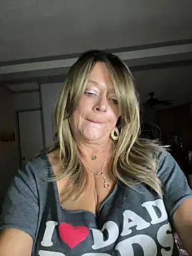 cowgirlc online show from March 12, 2026, 2:50 am