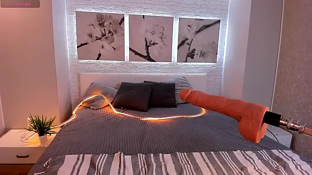 Betty June online show from September 13, 2025, 8:30 pm